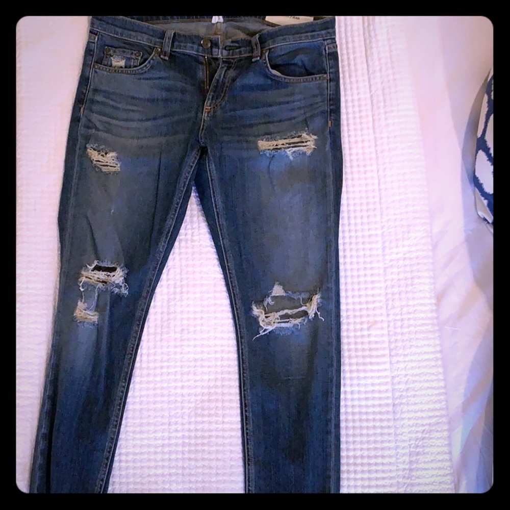 Rag & Bone extra cropped Dre Jeans.